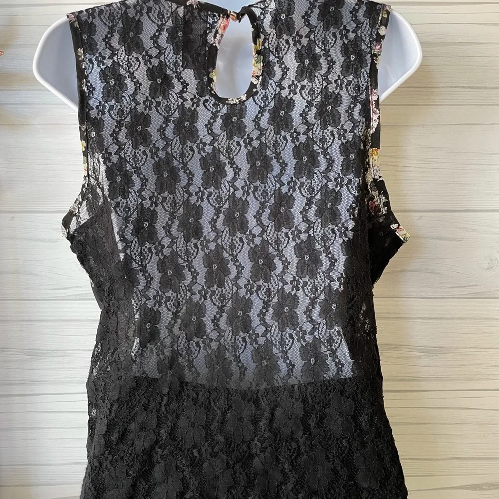 Sace-Black Blouse for Women. - Picture 2 of 3